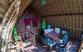 Kuda Laut Bungalows & Diving